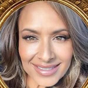 Meet your Posher, Ana maria